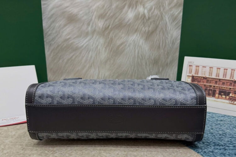 Túi Goyard Bonbonnière Bag Grey Goyardine Canvas Màu Xám