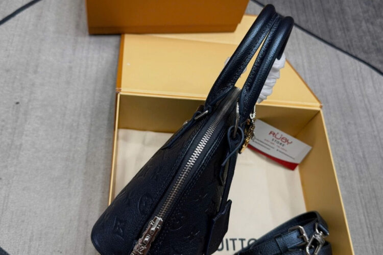 Túi LV Alma BB Monogram Empreinte Shimmery Ink M26686 Xanh đen