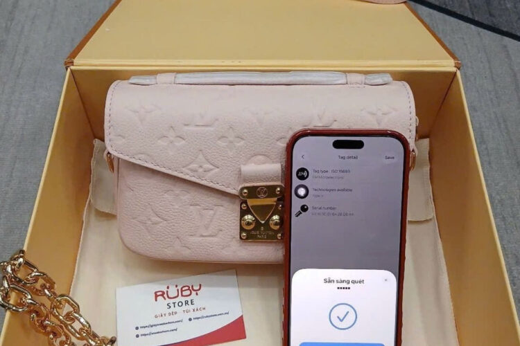 Túi LV Pochette Métis East West Monogram Empreinte Pink M47045 Hồng