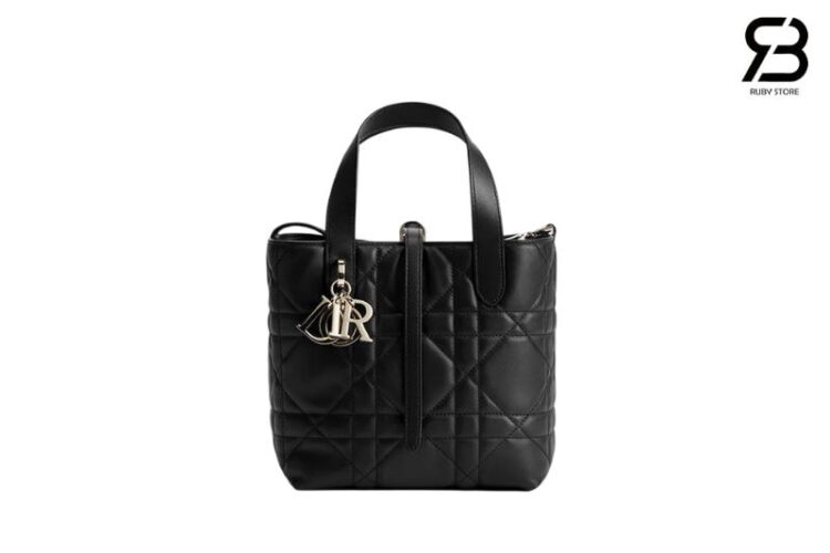 Túi Small Dior Toujours Vertical Tote Bag Black Macrocannage Calfskin Đen