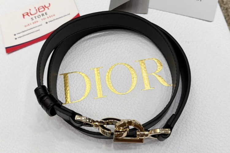 Túi Small Dior Toujours Vertical Tote Bag Black Macrocannage Calfskin đen