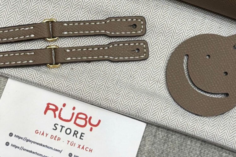 Ví Dài Hermes Maillon To Go Wallet Etoupe Epsom GHW Xám