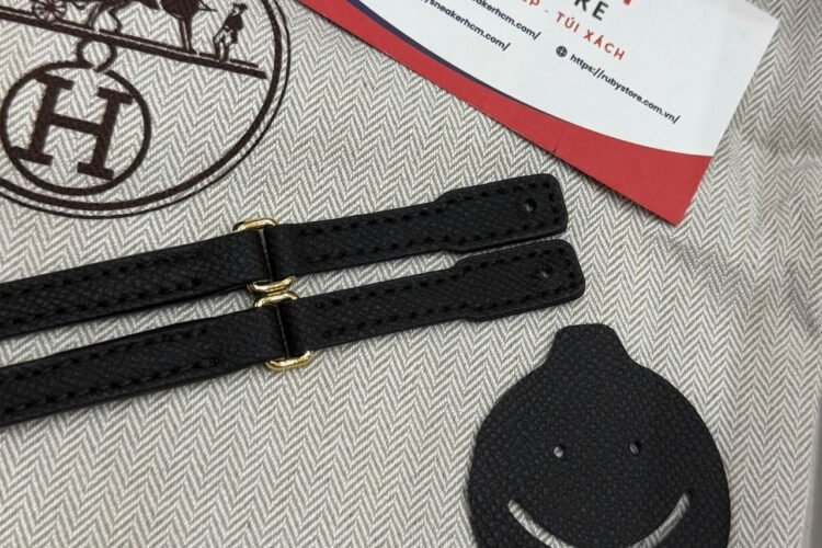 Ví Dài Hermes Maillon To Go Wallet Noir Black Epsom GHW đen