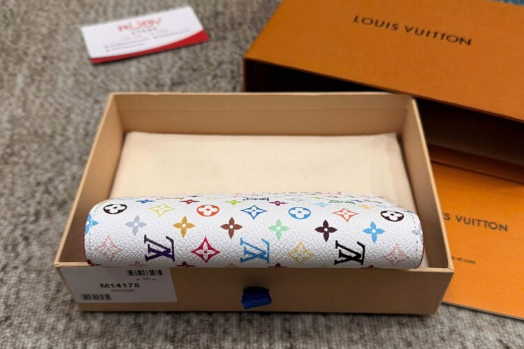 Ví LV x TM Passport Cover Autres Toiles Monogram White Multicolor M14178