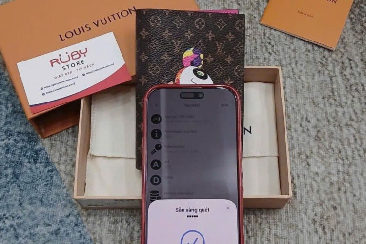 Ví LV x TM Passport Cover Panda Monogram M14164 Nâu Size 14