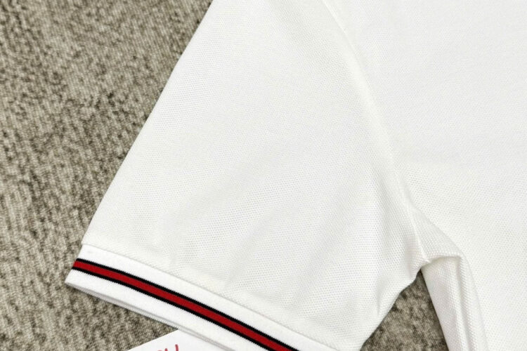 Áo Thun Gucci Cotton Polo Shirt With Embroidery Off-White SS25 Trắng