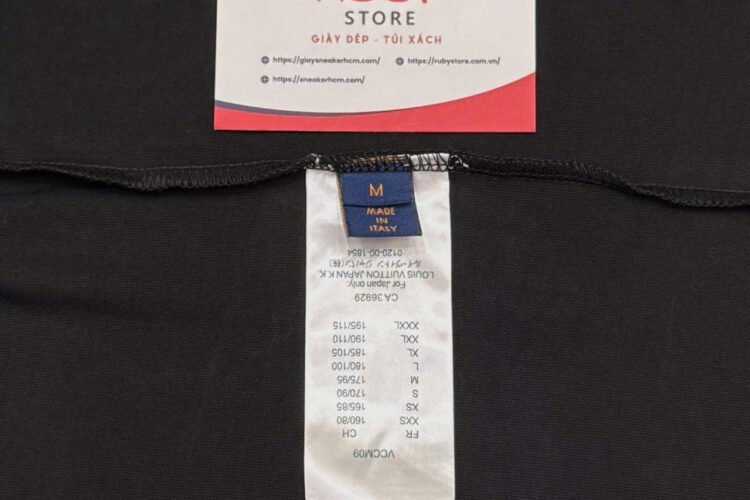 Áo Thun LV Bandana Print Monogram T-Shirt in Blue and Black Best Deal