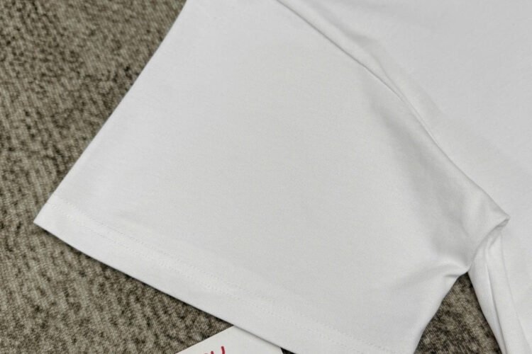 Áo Thun LV Trắng Xanh Dương Hoạ Tiết Monogram Trắng Best Deal