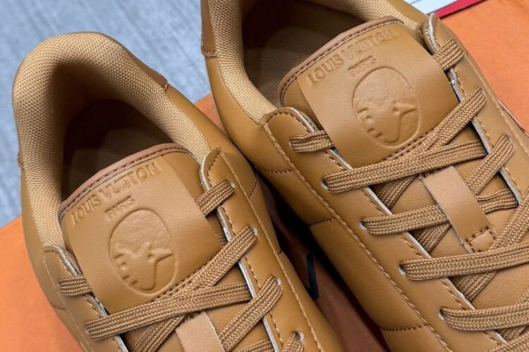 Giày LV Buttersoft Beige 1AIKDW Màu Be Nâu