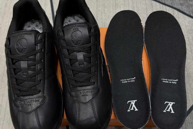 Giày LV Buttersoft Black 1AIKEF Màu Đen