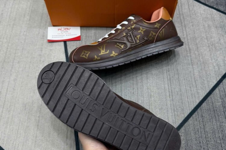 Giày LV Buttersoft Monogram 1AIKVD Màu Nâu