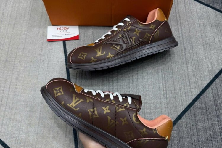 Giày LV Buttersoft Monogram 1AIKVD Màu Nâu