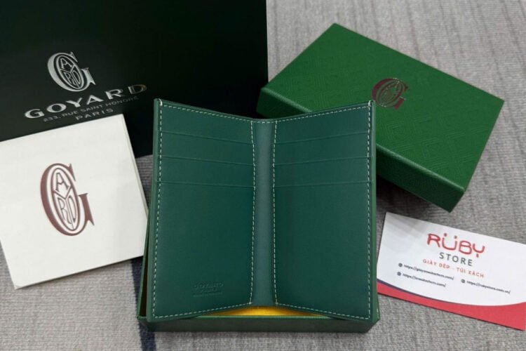 Ví Goyard Saint Pierre Card Holder Green Màu Xanh Lá S11 Best Da Ý