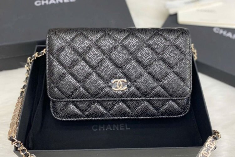 Túi CN Classic Woc Wallet On Chain Black Shoulder Caviar Màu Đen
