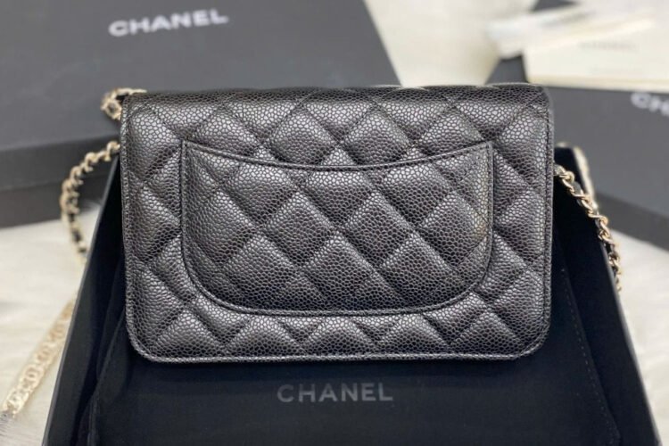 Túi CN Classic Woc Wallet On Chain Black Shoulder Caviar Màu Đen
