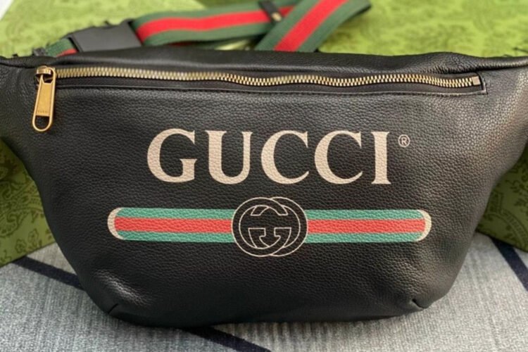 Túi Gucci Coco Capitan Logo Print Belt Bag Black 28CM Đen Logo Ngang Best Deal - Ảnh 2