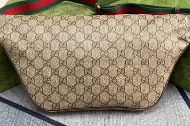 Túi Gucci Courrier Waist Bag GG Supreme Beige Màu Be