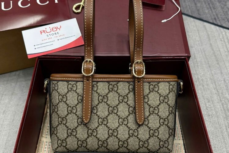 Túi Gucci GG Emblem Mini Bag Nâu 17CM Best Da Ý