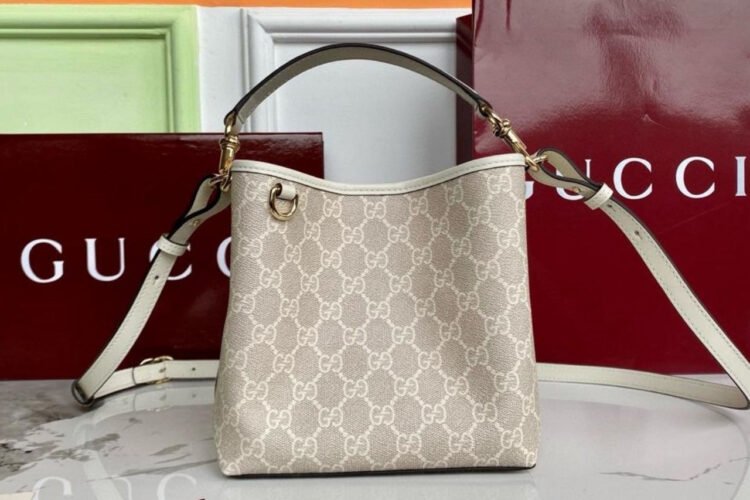 Túi Gucci GG Emblem Small Bucket Bag Màu Be Kem 19CM Best Da Ý