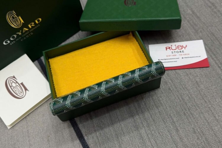 Ví Goyard Grenelle Passport Cover Green Màu Xanh Lá S14 Best Da Ý