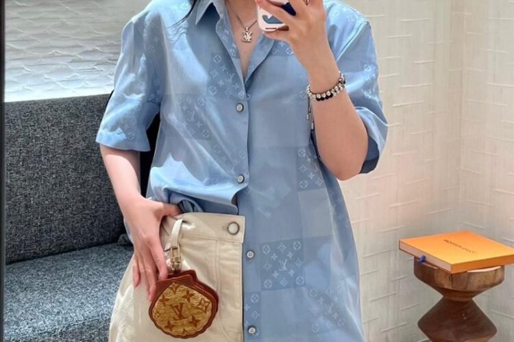 Áo Sơ Mi LV Patchwork Jacquard Short-Sleeved Shirt Monogram Pale Blue chất lượng tốt nhất