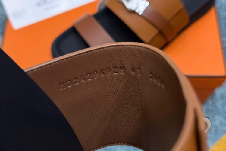 Dép Hermes Jackson Sandal Gold Epsom SHW Best Pháp