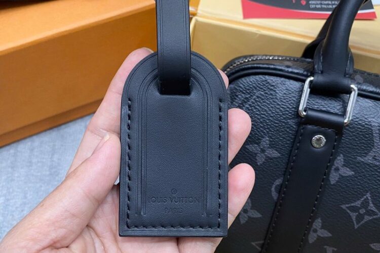 Túi LV Nano Porte Documents Voyage M82770 Monogram Eclipse sang trọng