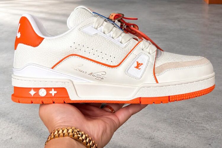 Giày LV Trainer Sneaker Orange #54 Signature 1AKRBO Trắng Cam Best Quality