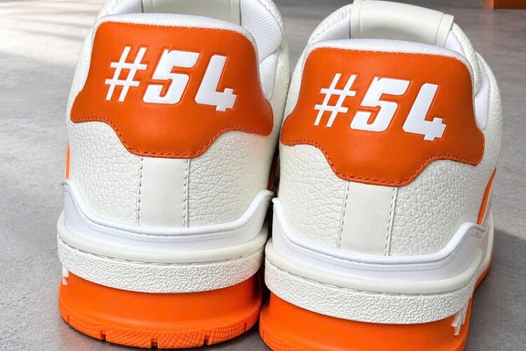 Giày LV Trainer Sneaker Orange #54 Signature 1AKRBO Trắng Cam Best Quality